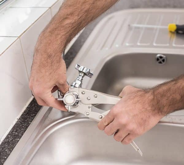 صيانة مواسير الصرف الصحي بالكويت